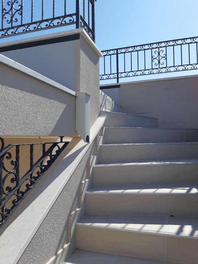 Apartment Lizzi. Trogir Exterior photo
